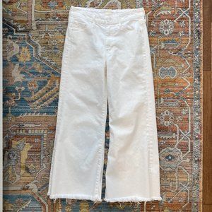 MOTHER The Roller Crop Fray Jeans in White